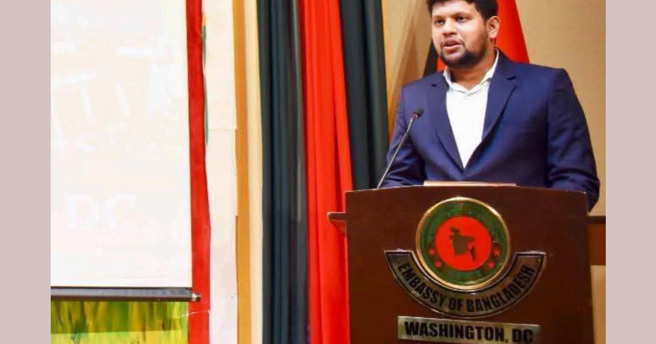 ফ্যাসিস্ট হাসিনার নিপীড়ন ও নৃশংসতা প্রতিবাদে জেগে উঠেছিল শিক্ষার্থী-জনতা: মাহফুজ আলম