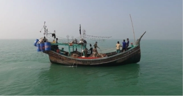 সাগরে ৫৮ দিনের মাছ ধরার নিষেধাজ্ঞা শেষ হচ্ছে মধ্যরাতে