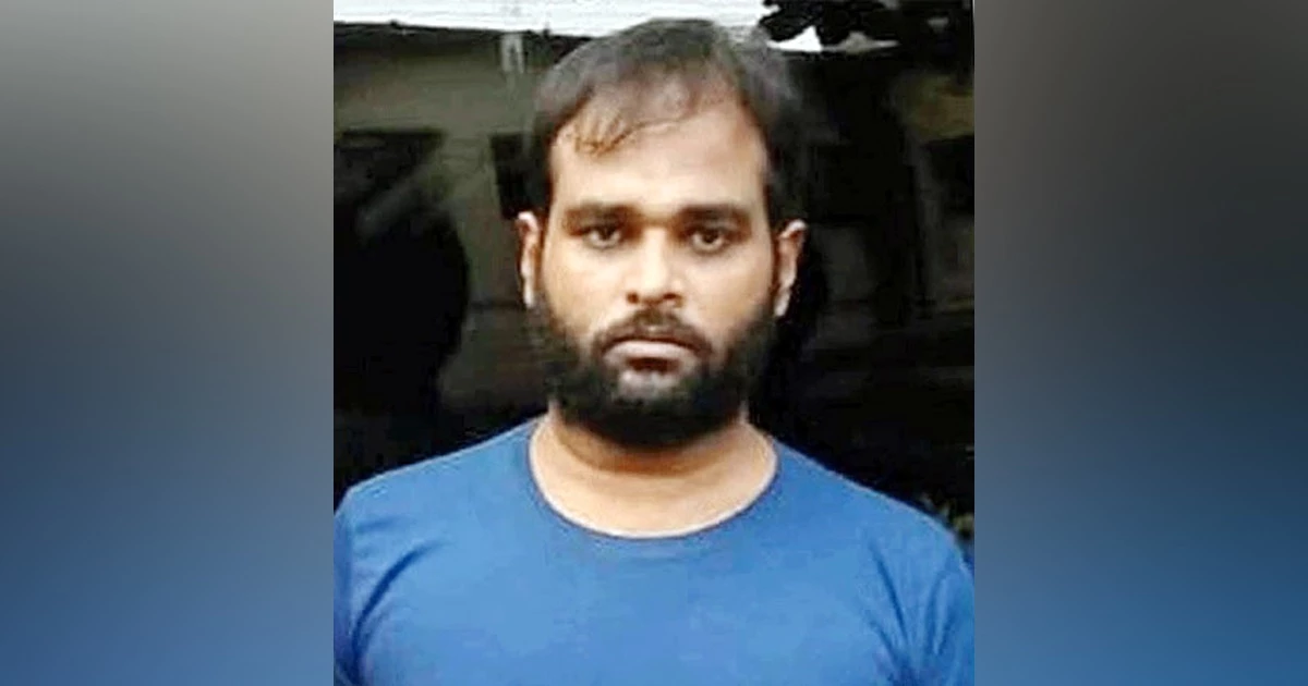 গাজীপুরে সন্ত্রাসী সুমনের ৫টি টর্চার সেলের সন্ধান, অস্ত্র উদ্ধার