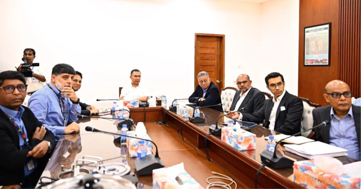 জ্বালানি সংকট মোকাবিলায় প্রধানমন্ত্রীর তিন নির্দেশনা