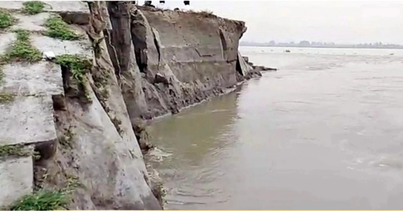 পানি নামতেই ভয়াল তিস্তা, এক সপ্তাহে বিলীন ৪০ ঘরবাড়ি
