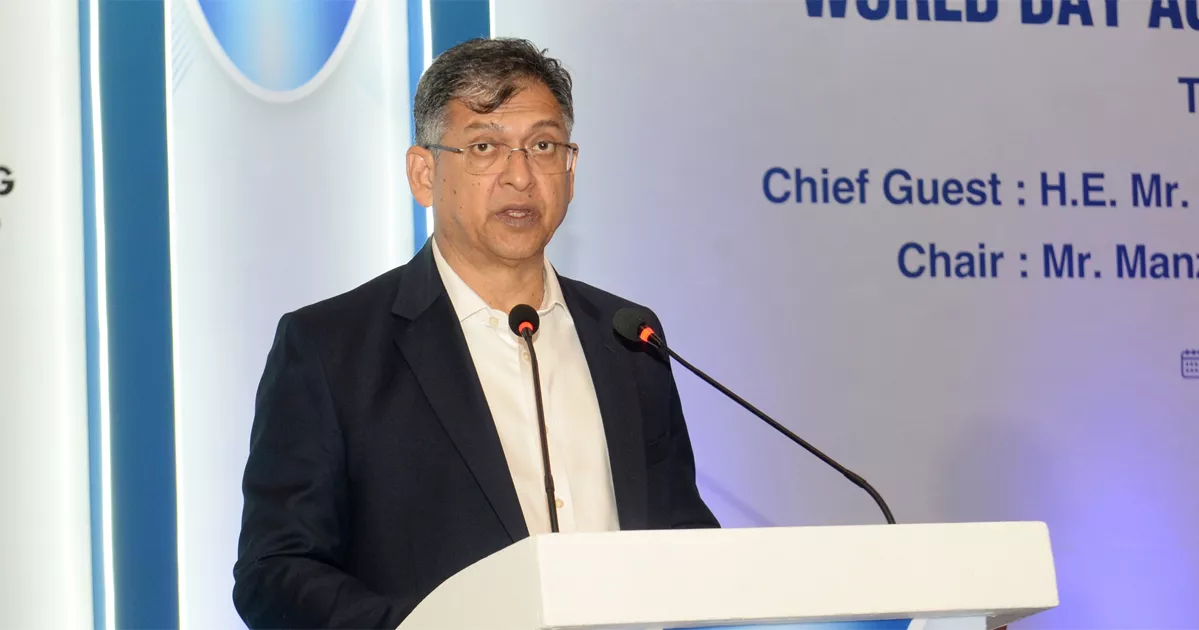 মানবপাচার ও অনলাইন স্ক্যাম প্রতিরোধে আইন যুগোপযোগী করার কাজ চলছে: স্বরাষ্ট্রমন্ত্রী