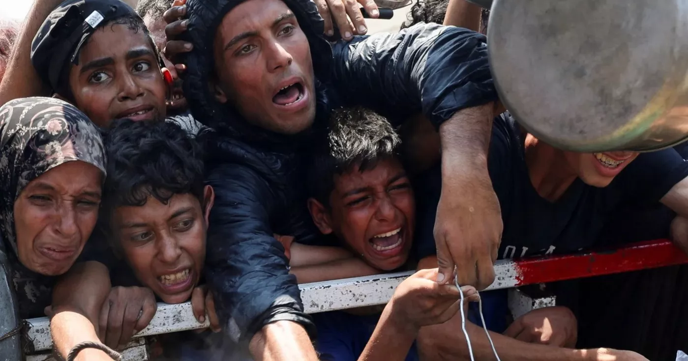 অনাহারে ১২৭ প্রাণহানির পর গাজায় ত্রাণ প্রবেশের অনুমতি ইসরায়েলের