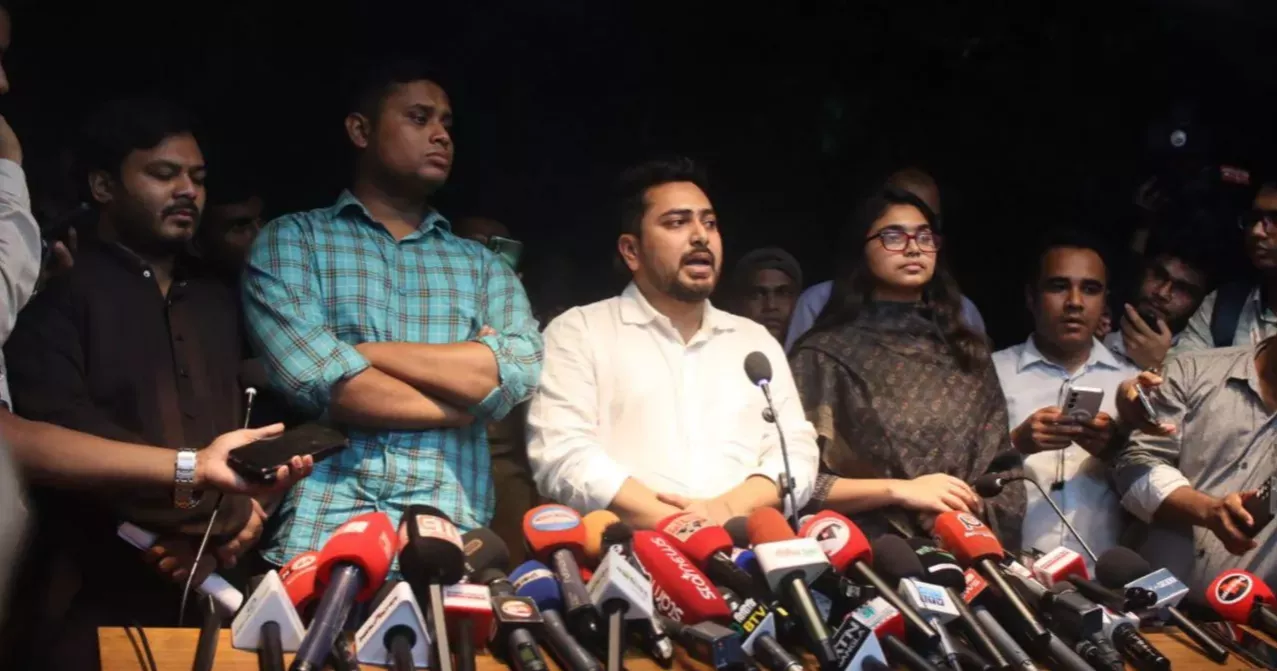 প্রধান উপদেষ্টার সঙ্গে তিনটি রোডম্যাপ নিয়ে আলোচনা হয়েছে: নাহিদ