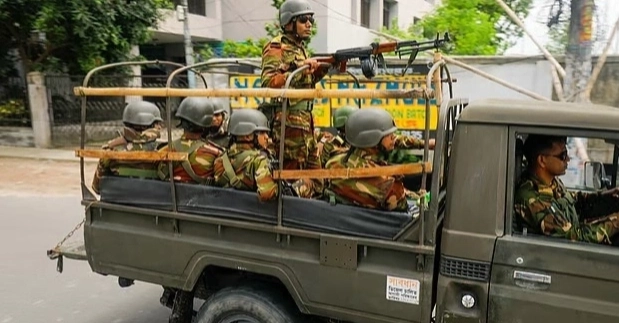 সশস্ত্র বাহিনীর নির্বাহী ম্যাজিস্ট্রেটের ক্ষমতার মেয়াদ বাড়ল