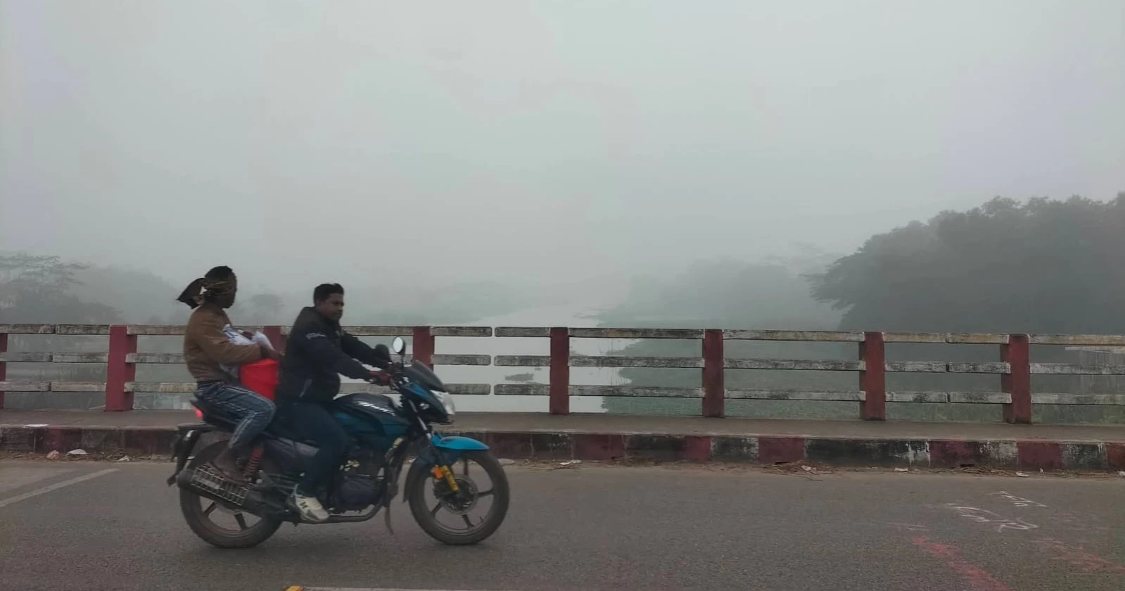 দেশের সর্বনিম্ন তাপমাত্রায় গোপালগঞ্জের জনজীবন স্থবির