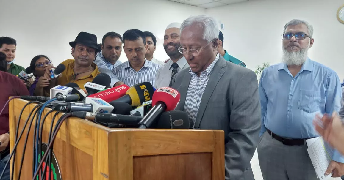 দেশে নিবন্ধিত ভোটার ১২ কোটি ৬৪ লাখ: ইসি