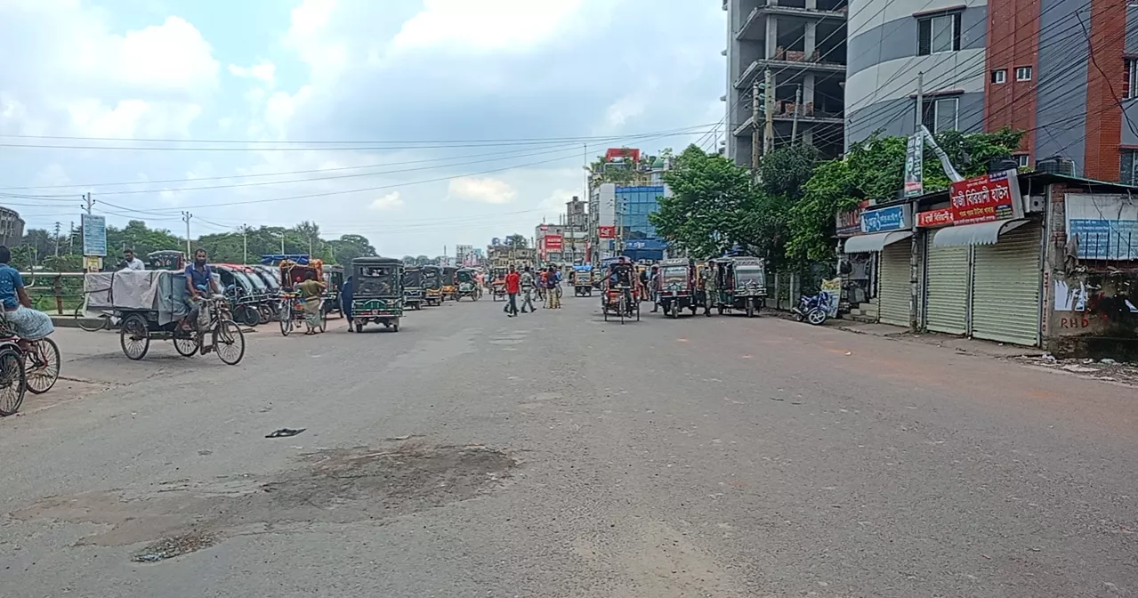 গোপালগঞ্জে কারফিউ অব্যাহত: জনমনে আতঙ্কের মধ্যে মামলা