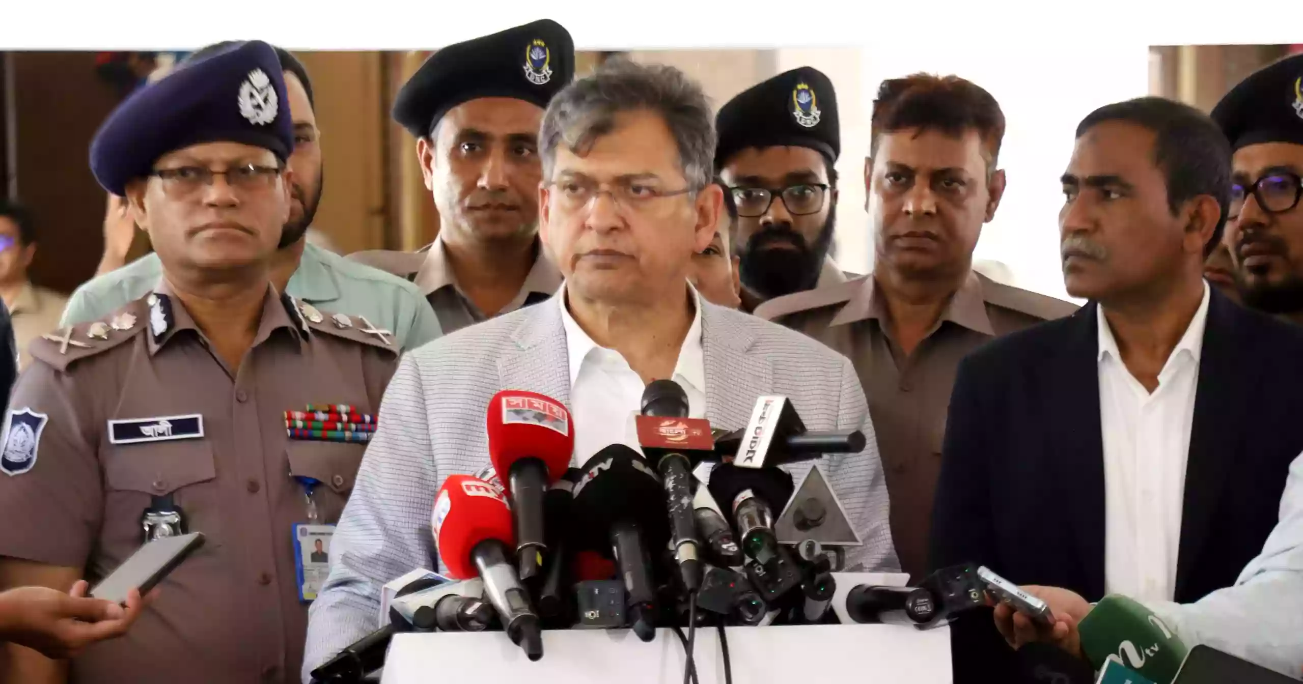 দেশের সীমান্তে একজনকেও অবৈধভাবে পুশ-ইন হতে দেওয়া হয়নি: স্বরাষ্ট্রমন্ত্রী