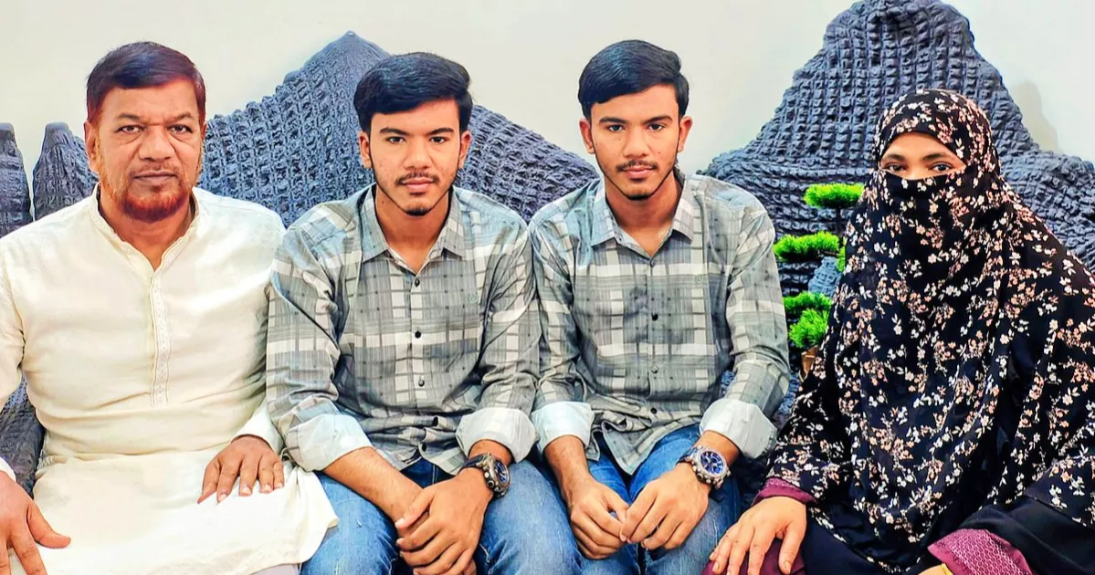 এসএসসিতে জিপিএ-৫ পেয়েছে কুমিল্লার যমজ দুই ভাই, হতে চায় প্রকৌশলী