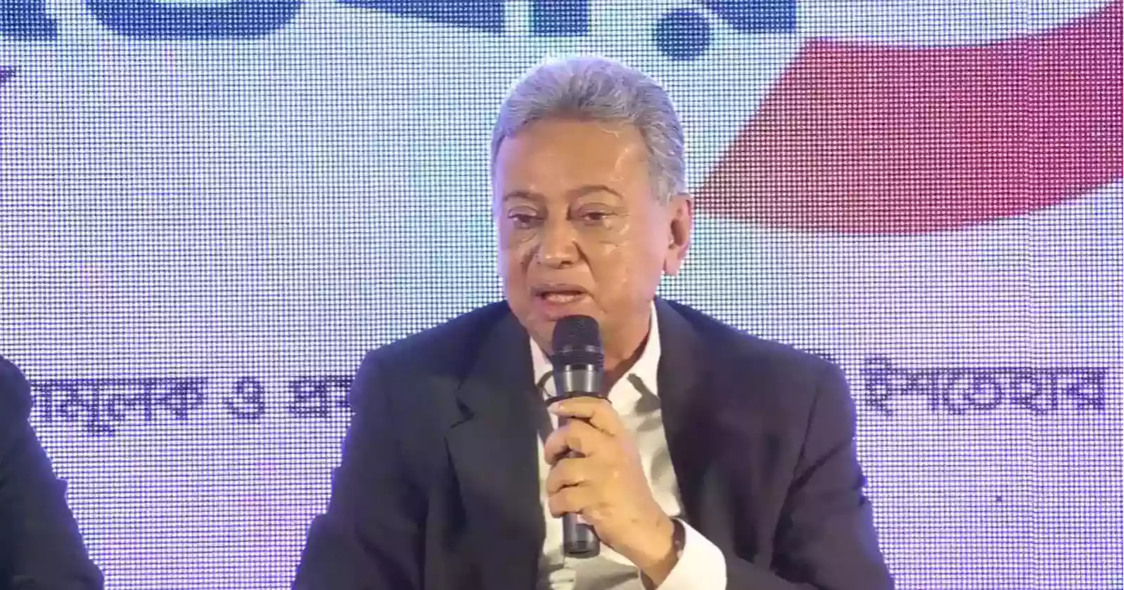 সংবিধানে গণভোট নেই: আমীর খসরু