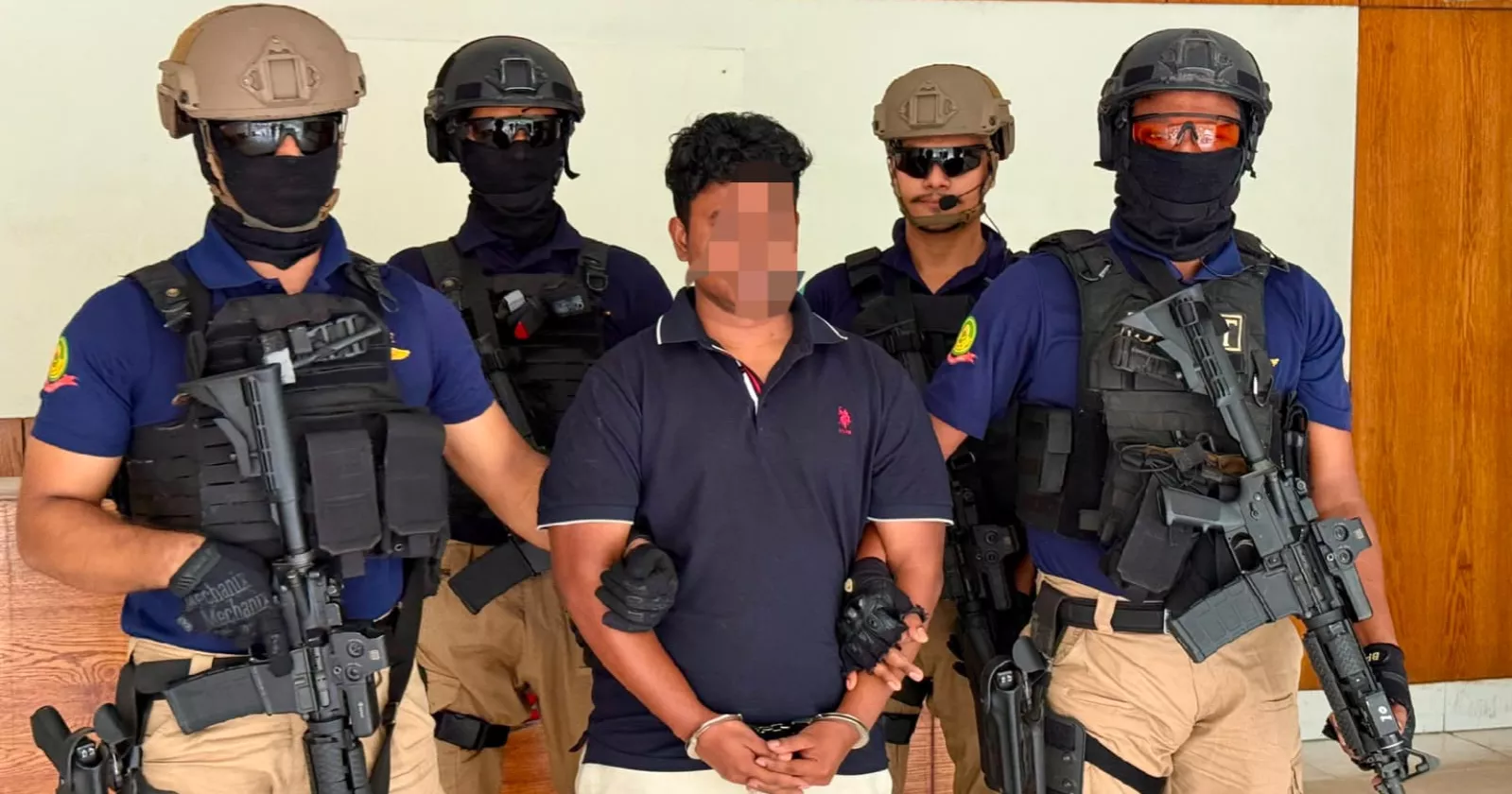কাস্টমস সার্ভার হ্যাক করে মদ-সিগারেট খালাসের চেষ্টা, চক্রের ১ সদস্য গ্রেপ্তার