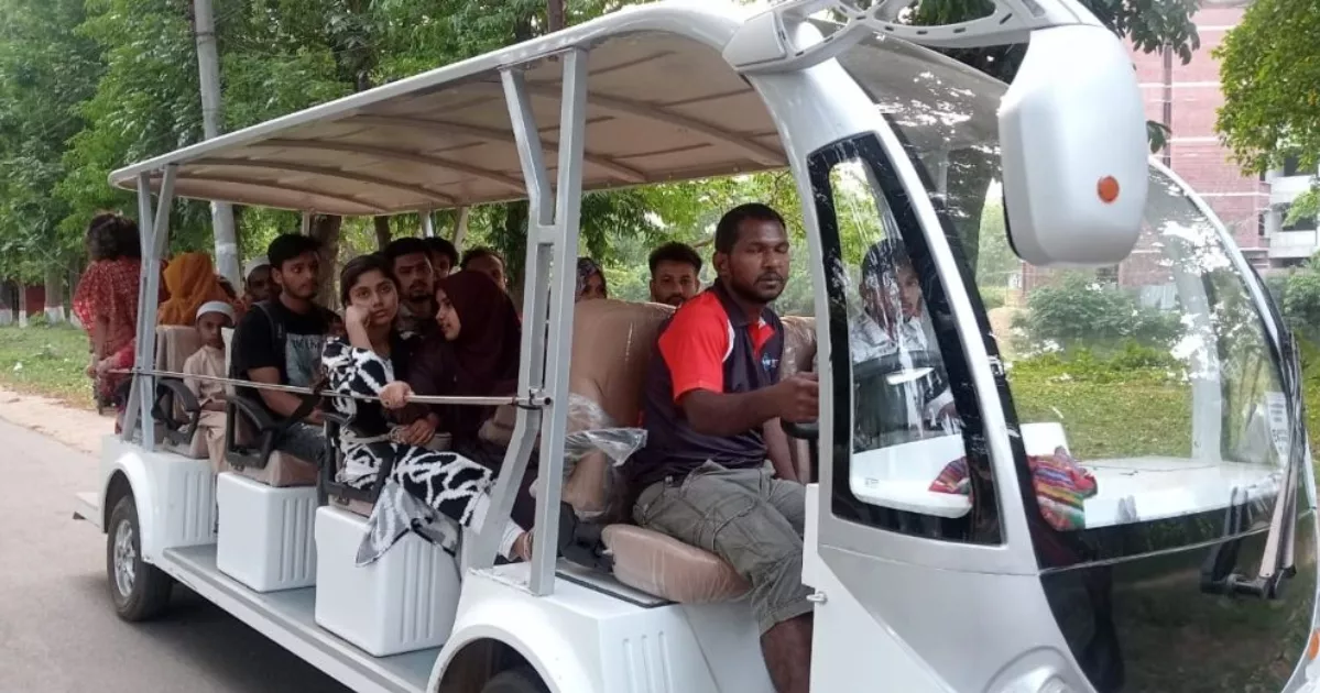 জাবিতে চালু হয়েছে ইলেকট্রনিক কার্ট, ভোগান্তি কমেনি শিক্ষার্থীদের