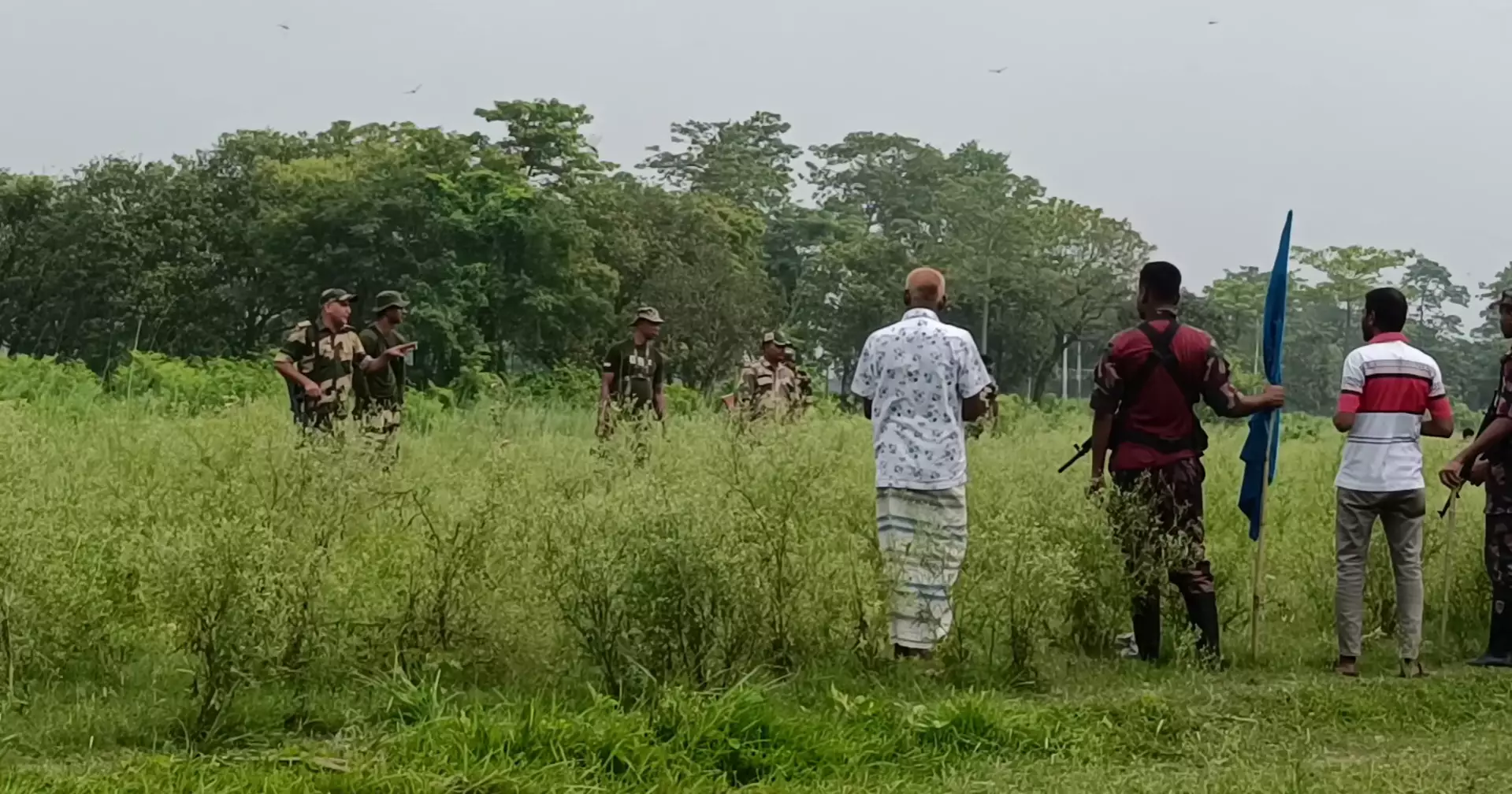 চাঁপাইনবাবগঞ্জ সীমান্তে ২০ জনকে পুশইনের চেষ্টা, বিজিবির বাধা