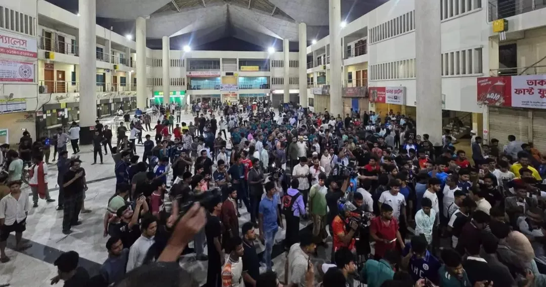 রাবি শিক্ষার্থীকে রেলস্টেশনে মারধর-উত্তেজনা, ৪ আরএনবি সদস্য বরখাস্ত