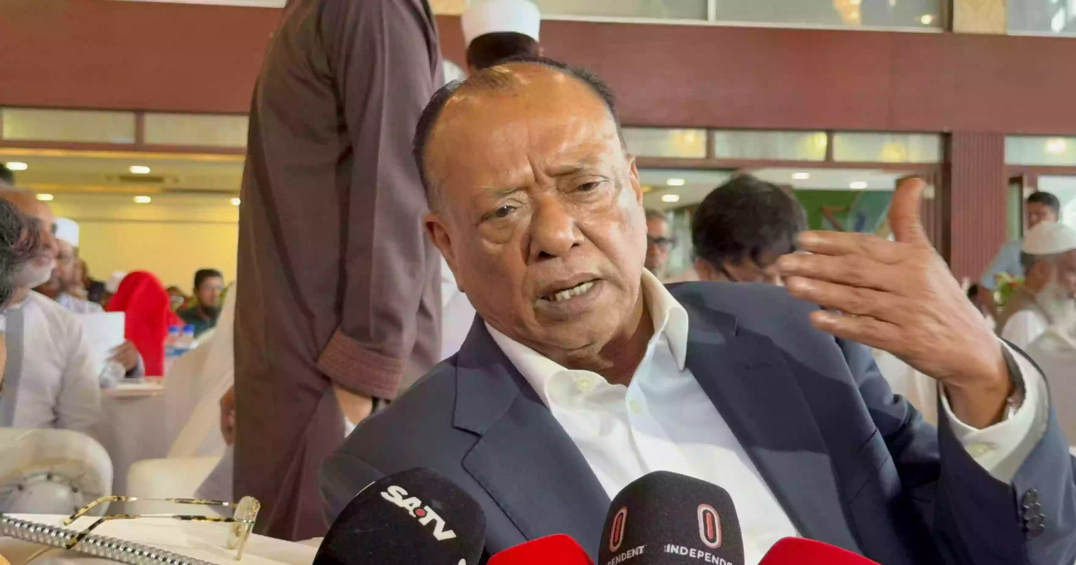 খালেদা জিয়া সুস্থ, নির্বাচনে অংশ নেবেন: আবদুল আউয়াল মিন্টু