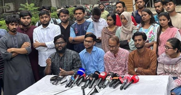 ডাকসু নির্বাচন: বাগছাসের ‘বৈষম্যবিরোধী শিক্ষার্থী সংসদ’ নামে প্যানেল ঘোষণা