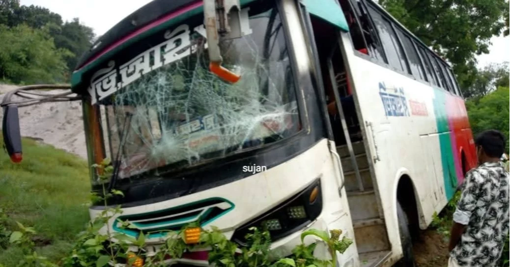 স্কুলে যাওয়ার পথই হলো বাবা-মেয়ের শেষ যাত্রা