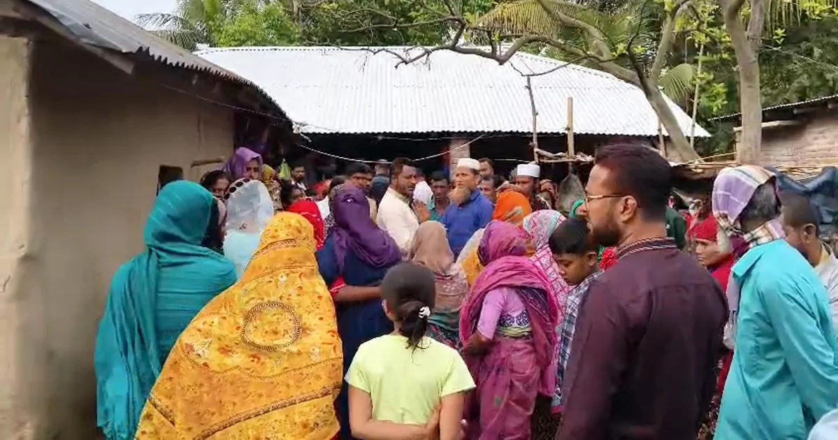 চুয়াডাঙ্গায় ফেসবুক স্ট্যাটাস নিয়ে সংঘর্ষে যুবক নিহত, খবরে ‘স্ট্রোকে’ দাদার মৃত্যু