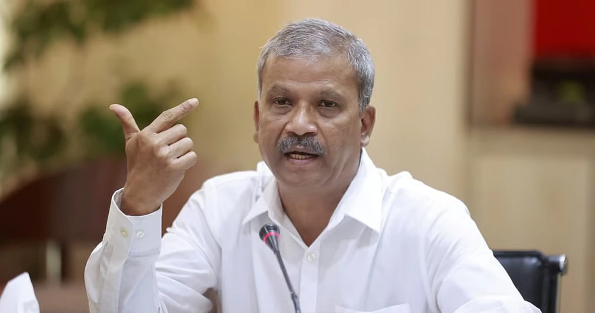 শ্রমবাজার খুললেও মালয়েশিয়ার বেশিরভাগ শর্ত পূরণ করা সম্ভব নয়: আসিফ নজরুল