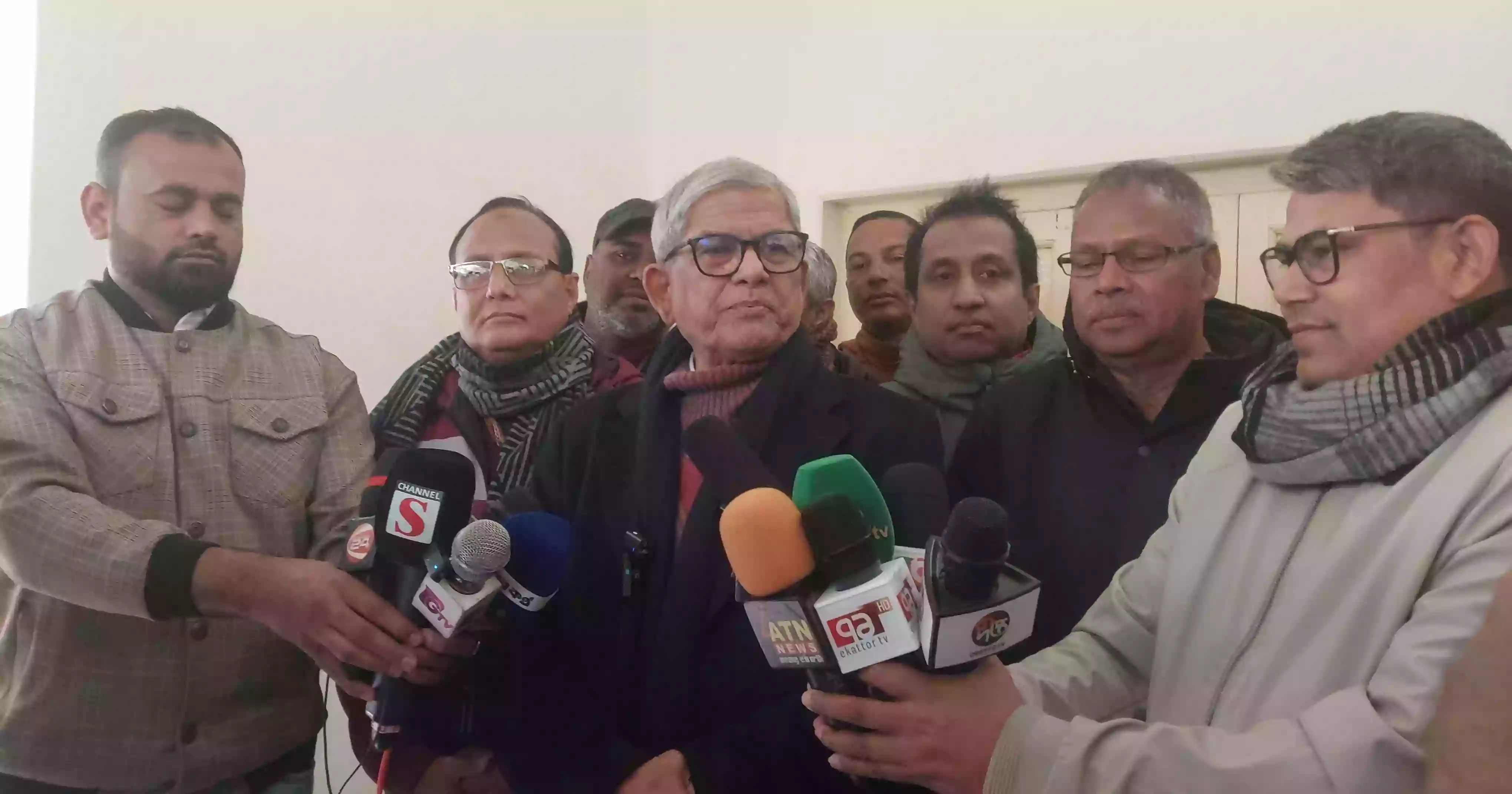 দেশের আইনশৃঙ্খলা পরিস্থিতিতে সন্তুষ্ট নই: মির্জা ফখরুল