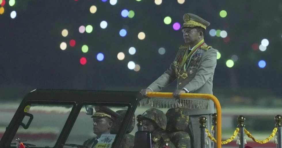 নির্বাচনের আগে মিয়ানমারের জান্তা সরকারের ক্ষমতা হস্তান্তর