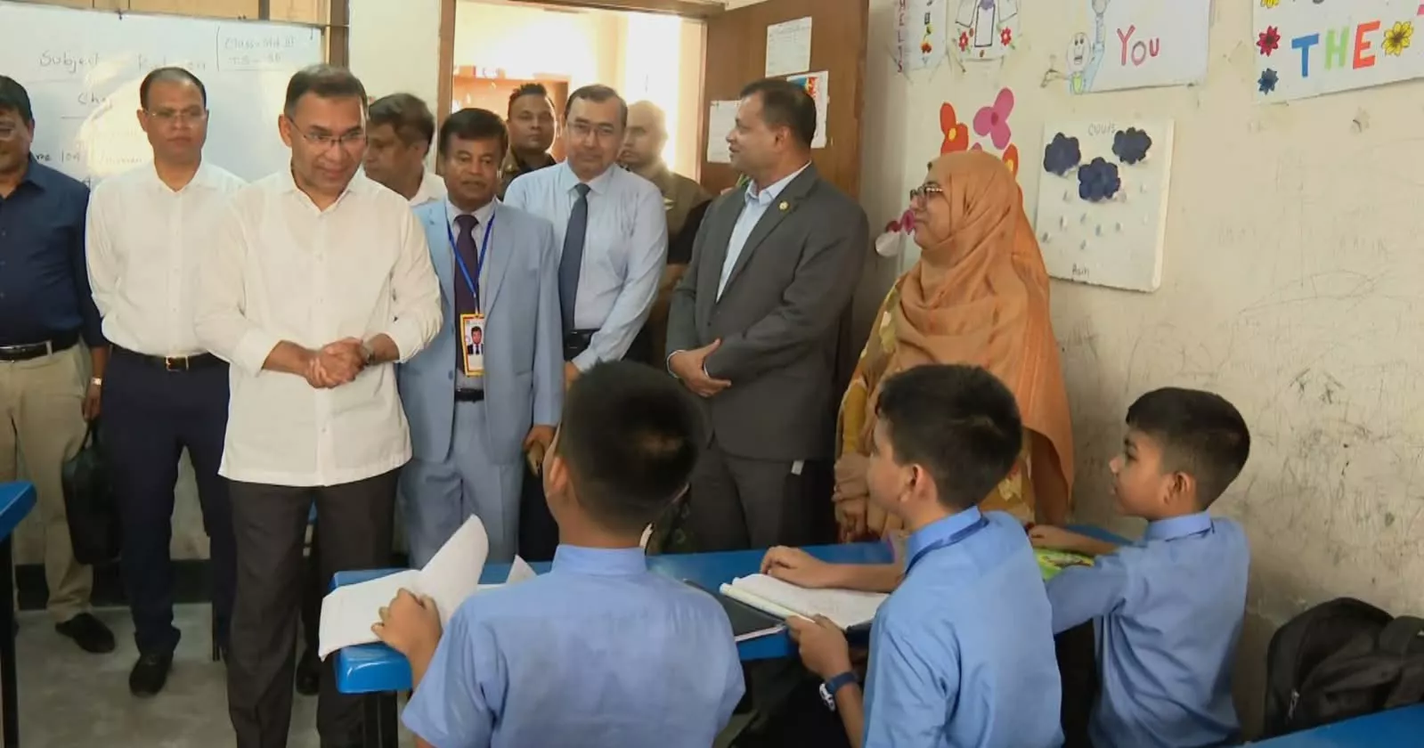 শিশুদের পড়ালেখার পাশাপাশি খেলাধুলায় মনোযোগী হওয়ার আহ্বান প্রধানমন্ত্রীর