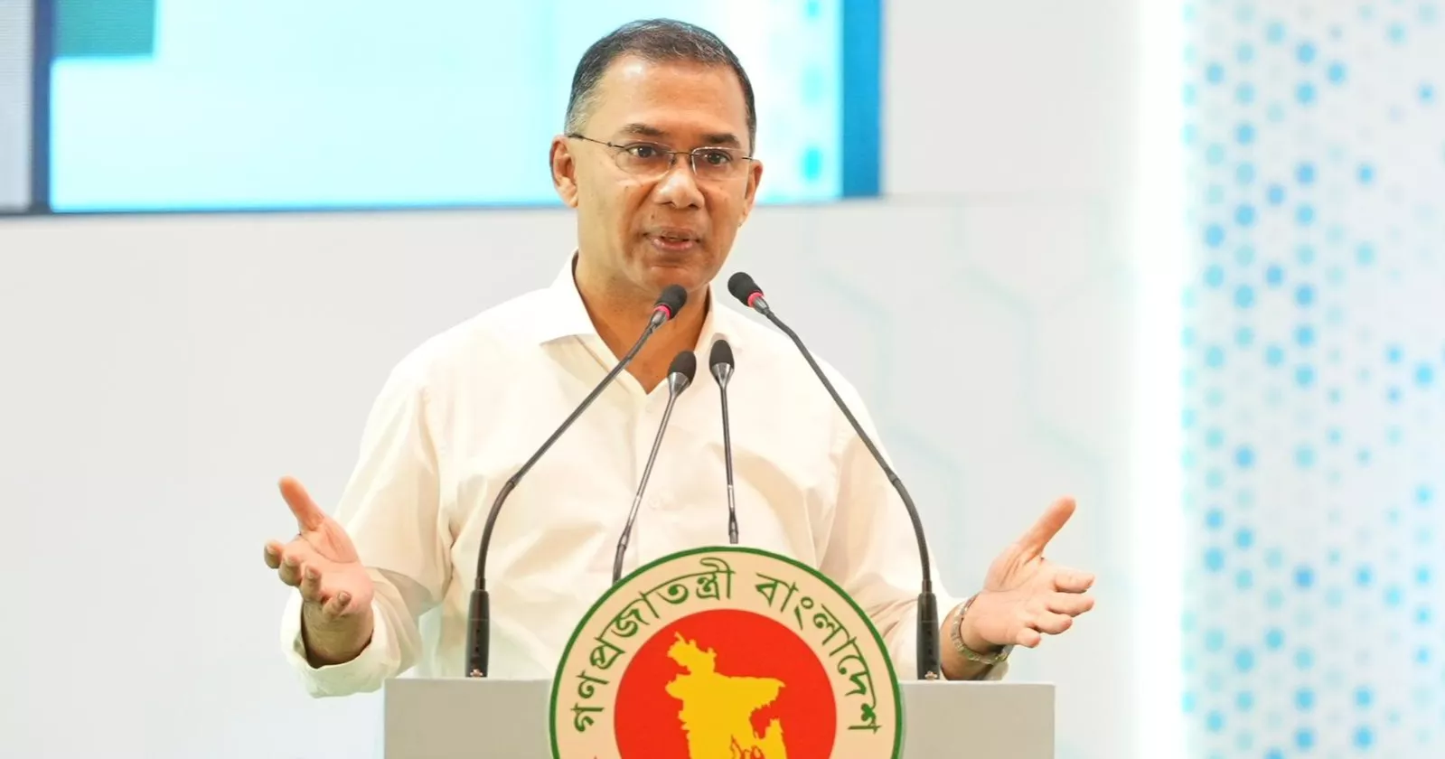 সাশ্রয়ী ও মানবিক স্বাস্থ্যসেবা ব্যবস্থা গড়ে তুলতে চিকিৎসকদের সহযোগিতা চাইলেন প্রধানমন্ত্রী