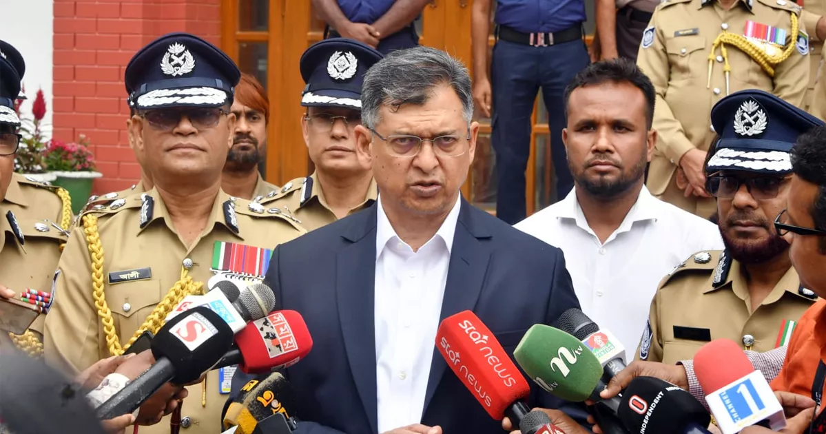 জনপ্রত্যাশা ও ছাত্র-গণঅভ্যুত্থানের আকাঙ্ক্ষা অনুযায়ী সংবিধান সংস্কার করা হবে: স্বরাষ্ট্রমন্ত্রী