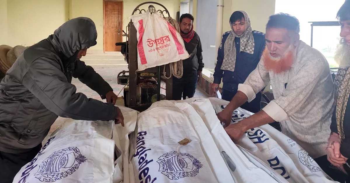 ফরিদপুরে সড়ক দুর্ঘটনায় মোটরসাইকেলের তিন আরোহী নিহত