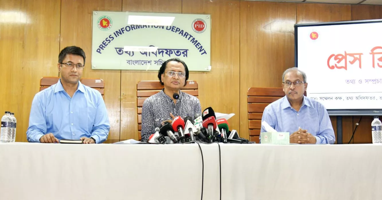 খুব স্বল্প সময়ের মধ্যে চলমান লোডশেডিং কমে আসবে: তথ্য উপদেষ্টা