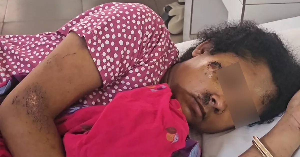 টাকার দাবিতে বিশ্ববিদ্যালয় শিক্ষকের বিরুদ্ধে স্ত্রীকে নির্যাতনের অভিযোগ
