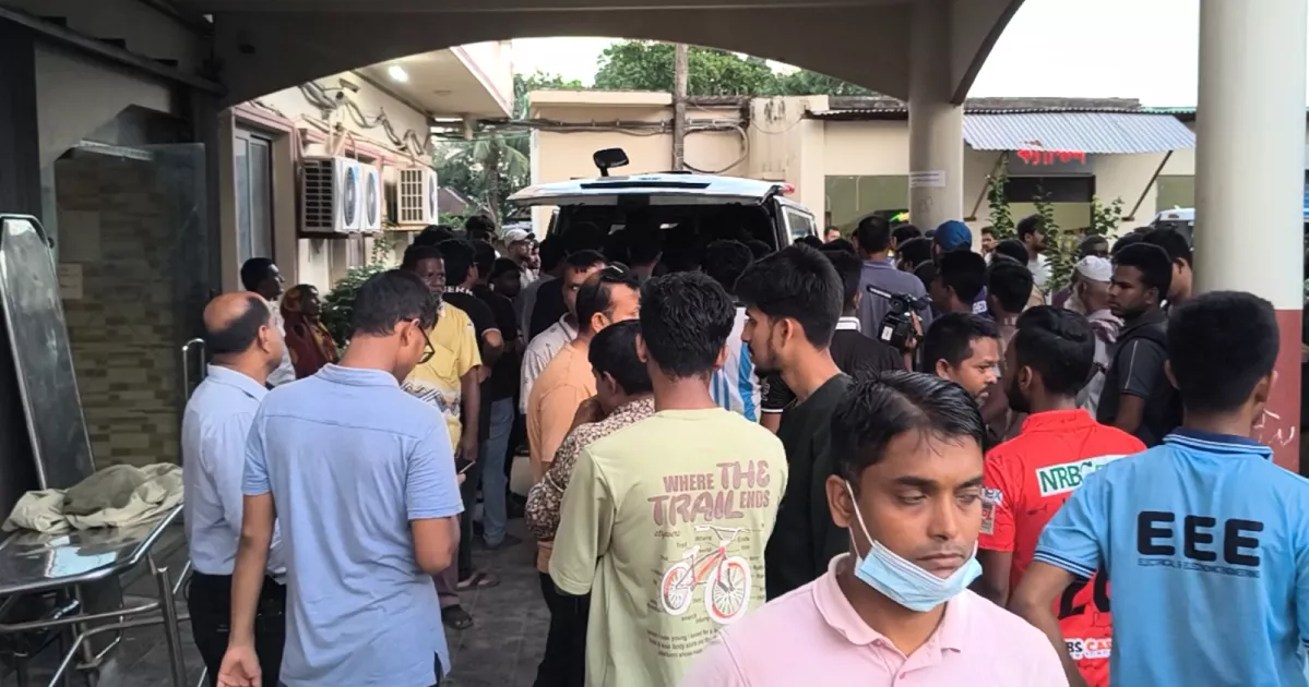 ফরিদপুরে পদ্মায় গোসলে নেমে দুই শিক্ষার্থীর মৃত্যু