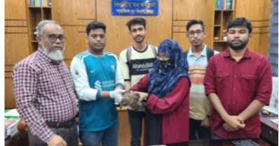 বগুড়ায় চিল উদ্ধার, বন বিভাগে হস্তান্তর