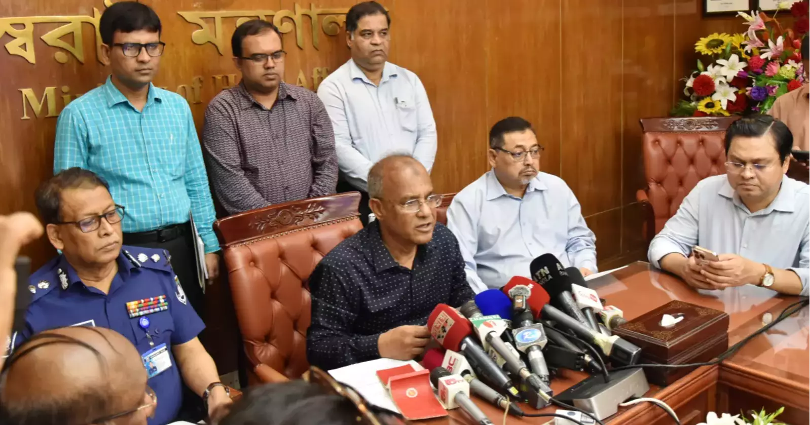 গোপালগঞ্জের পরিস্থিতি এখন শান্ত ও নিয়ন্ত্রণে, গ্রেপ্তার ২৫: স্বরাষ্ট্র উপদেষ্টা