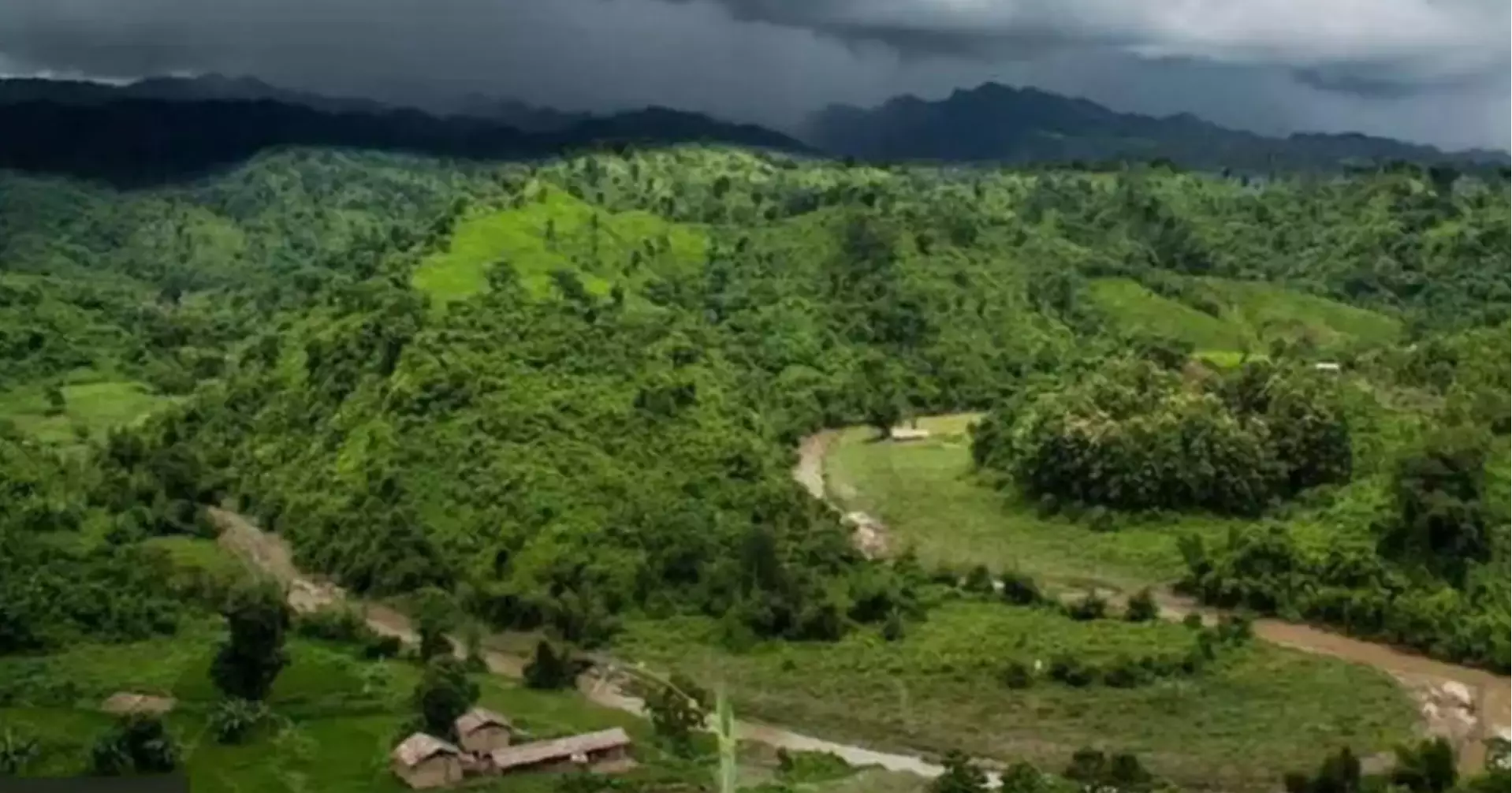 রুমা ও থানছিতে দীর্ঘ এক বছর পর পর্যটক ভ্রমণে নিষেধাজ্ঞা প্রত্যাহার