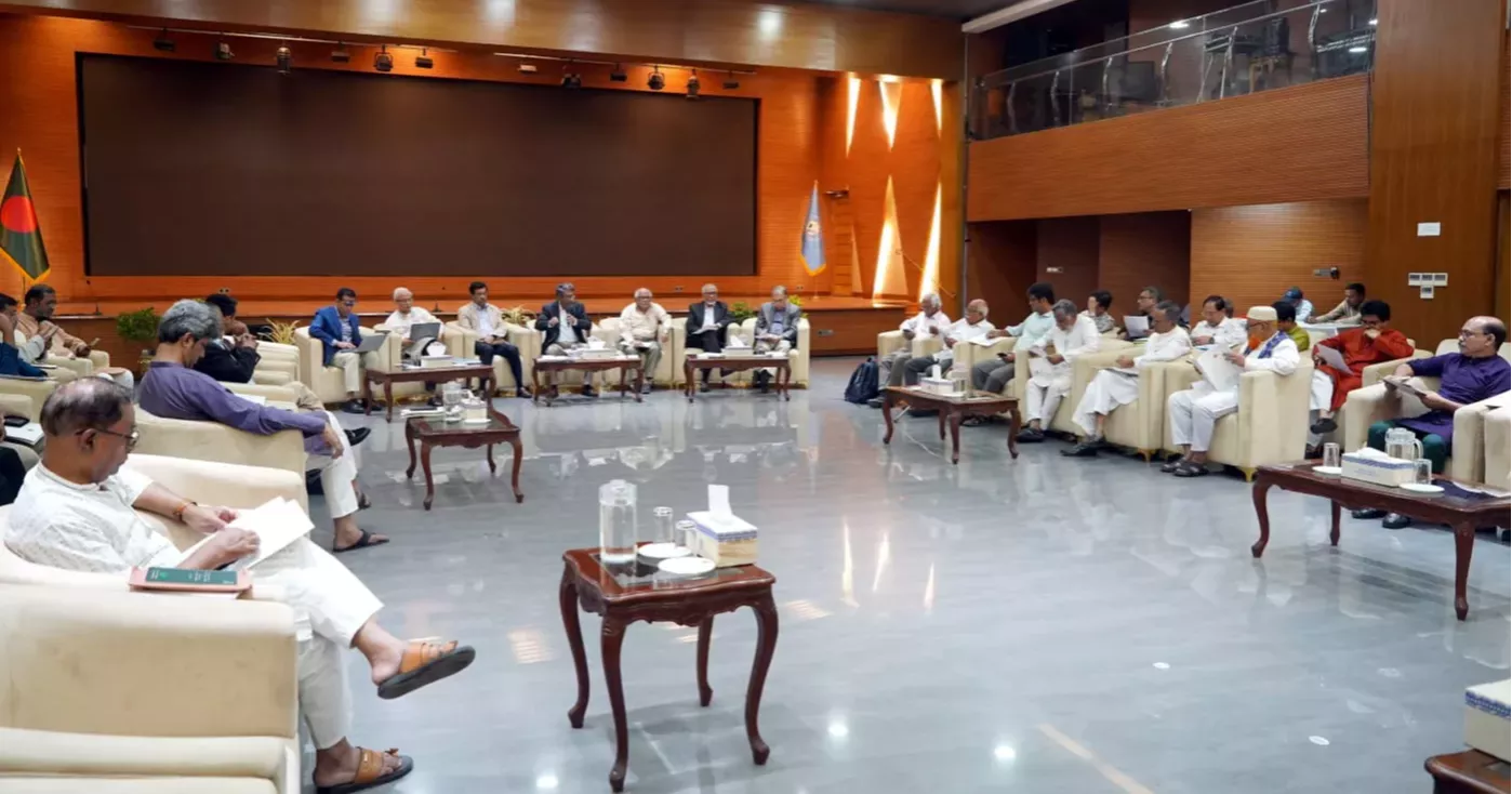 বিএনপি তত্ত্বাবধায়ক সরকারের অধীনে শুধু জাতীয় নির্বাচন চায়: সালাহউদ্দিন