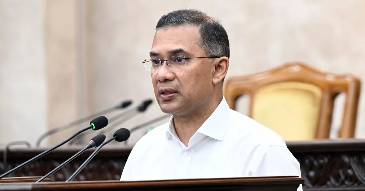 খেলোয়াড়দের রাজনীতিতে না জড়ানোর আহ্বান প্রধানমন্ত্রীর