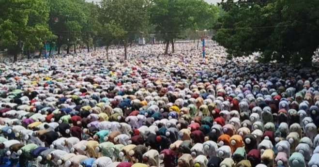নজিরবিহীন নিরাপত্তার মধ্যে শোলাকিয়ায় ৬ লাখ মুসল্লির নামাজ আদায়