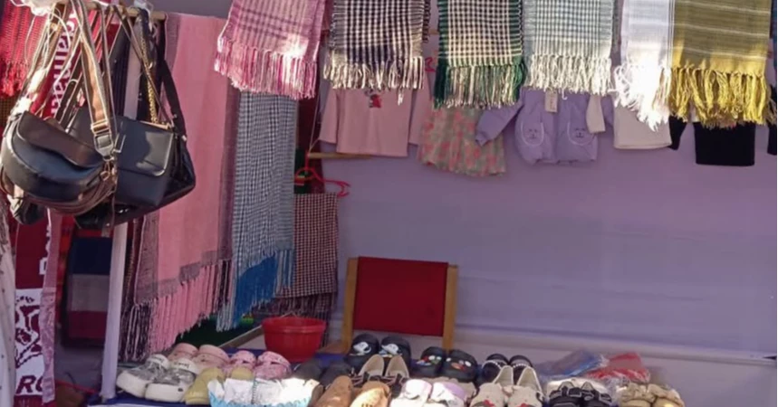 রাঙ্গামাটিতে নারীদের আয় বাড়ছে, স্বাবলম্বী হওয়ার পথে পাহাড়ি সমাজ