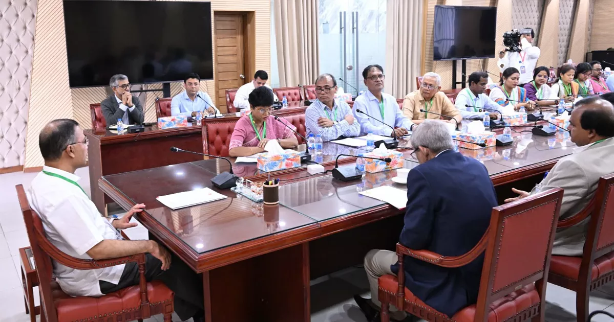 বৈষম্য নয়, প্রত্যাশিত বাংলাদেশ বিনির্মাণে সবাইকে নিয়ে এগিয়ে যেতে চান প্রধানমন্ত্রী