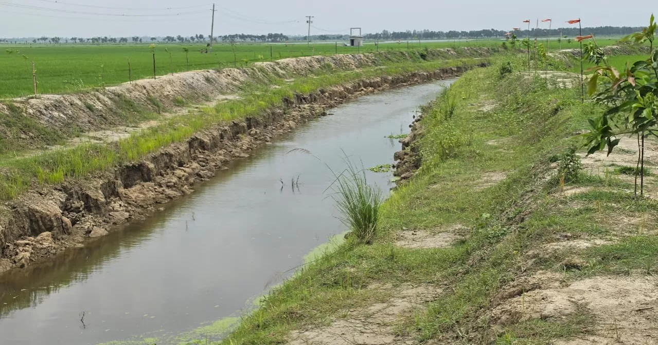 মান্দায় খাল পুনঃখনন প্রকল্পের শ্রমিক মজুরির ৫০ লাখ টাকা নিয়ে প্রশ্ন