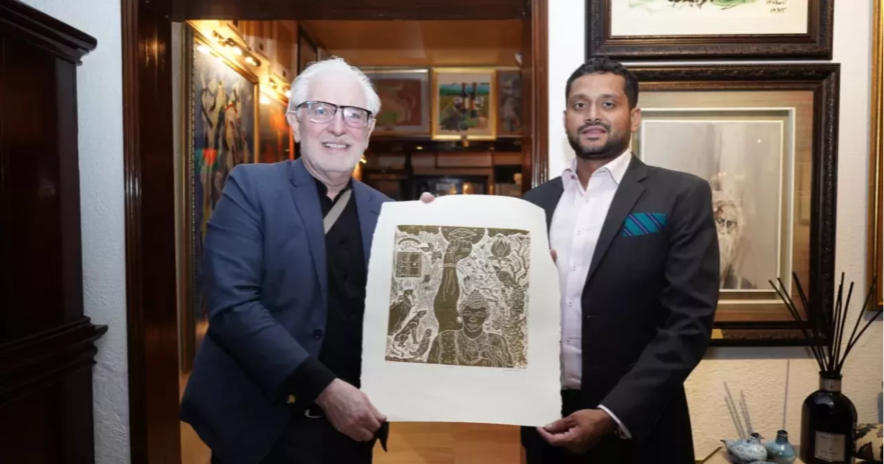 ঢাকায় উনা হাইল্যান্ডের একক প্রদর্শনী: আইরিশ-বাংলাদেশ সাংস্কৃতিক সম্পর্কে নতুন দিগন্ত