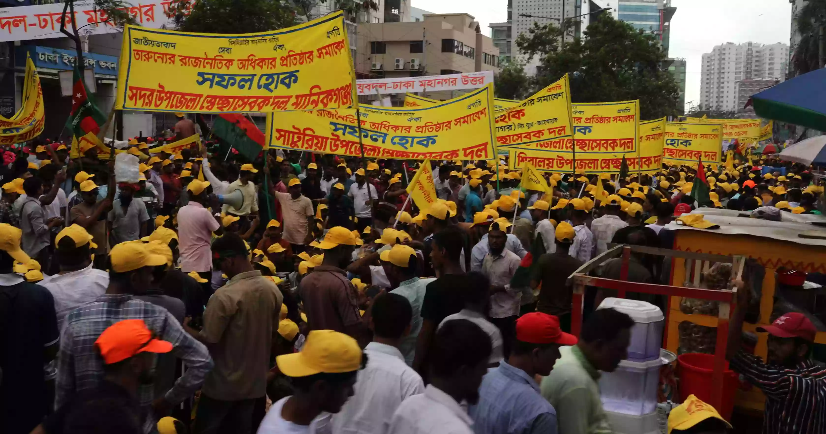 সংস্কারের কথা বলে নির্বাচনের রোডম্যাপ পেছানোর সুযোগ নেই: আমীর খসরু