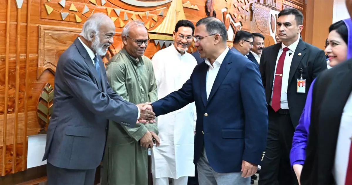 ব্যস্ত কর্মসূচি নিয়ে নিউইয়র্কের উদ্দেশে ঢাকা ছেড়েছেন প্রধানমন্ত্রী