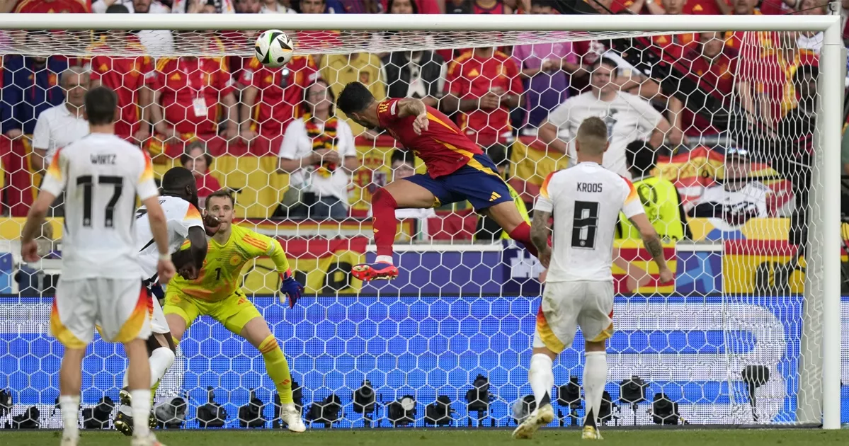 জার্মানি-স্পেনের ধ্রুব লড়াইয়ে ম্যাচজুড়ে যা হলো