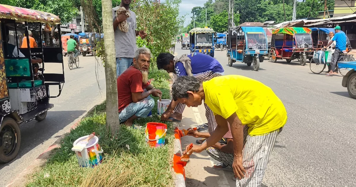 রাষ্ট্রপতির আগমন ঘিরে ঠাকুরগাঁওয়ে উৎসবের আমেজ