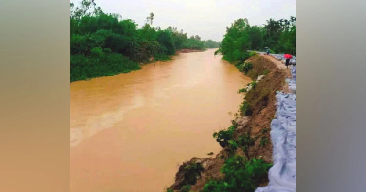 পাহাড়ি ঢল ও টানা বৃষ্টিতে নদ-নদীর পানি বাড়ছে, শেরপুরে গ্রীষ্মেই বন্যার আশঙ্কা
