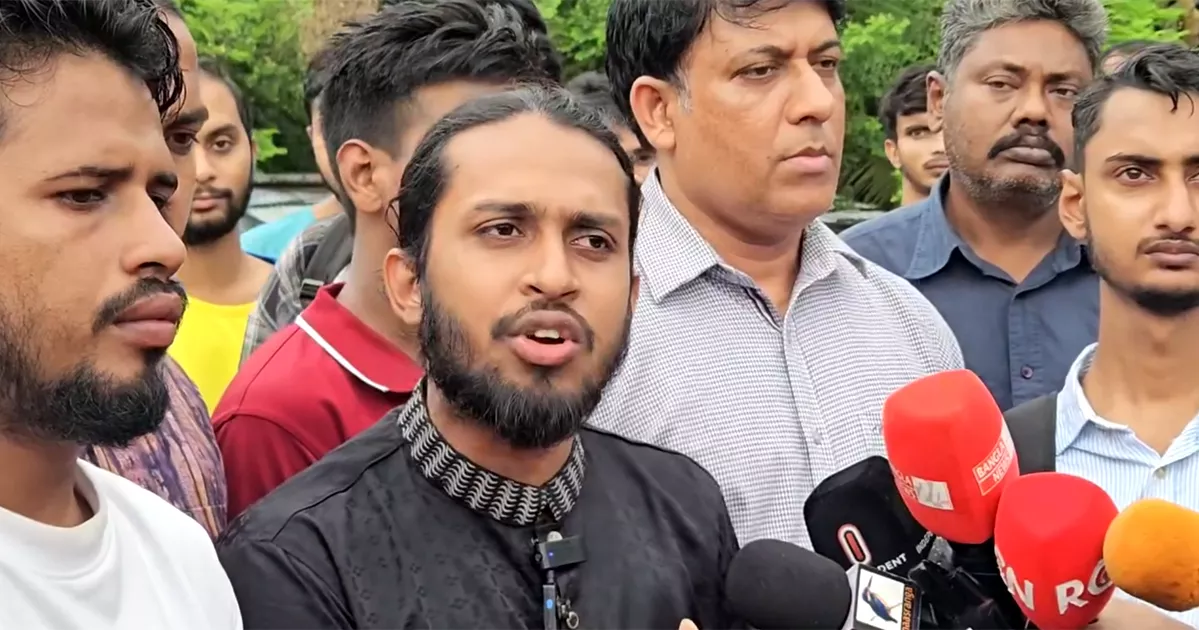 রাবি শিক্ষার্থীদের অবরোধ প্রত্যাহার, ৯ ঘণ্টা পর ট্রেন চলাচল শুরু