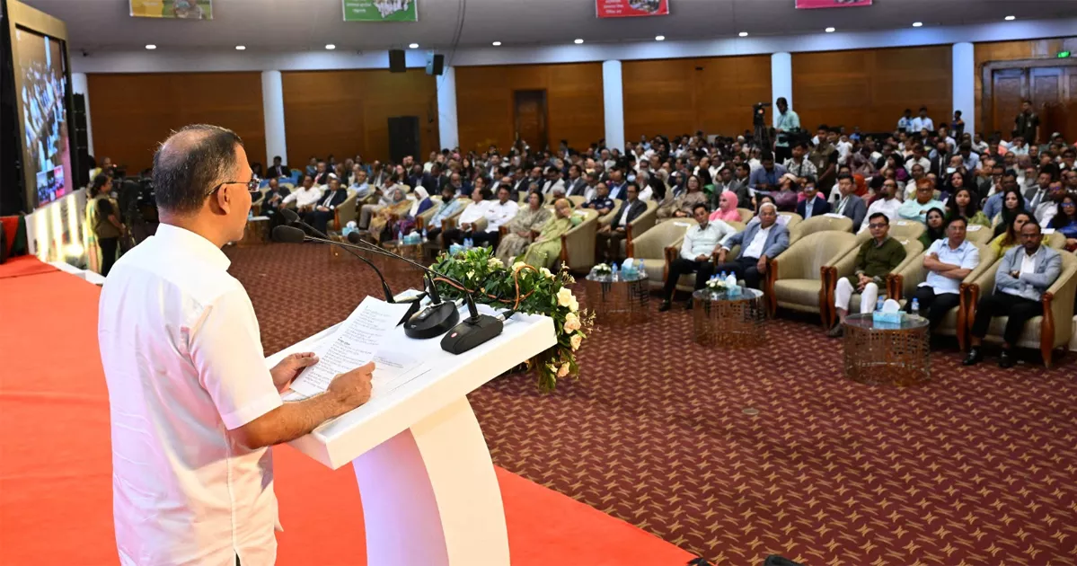প্রত্যেক নাগরিককে সামাজিক সুরক্ষা বলয় ও অর্থনৈতিক সহায়তা কাঠামোর আওতায় আনবে সরকার